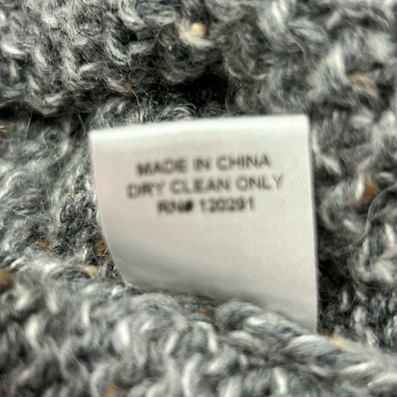 MASON Grey Knitted Wool Sweater with long sleeves in Women's Size Medium - Picture 6 of 6